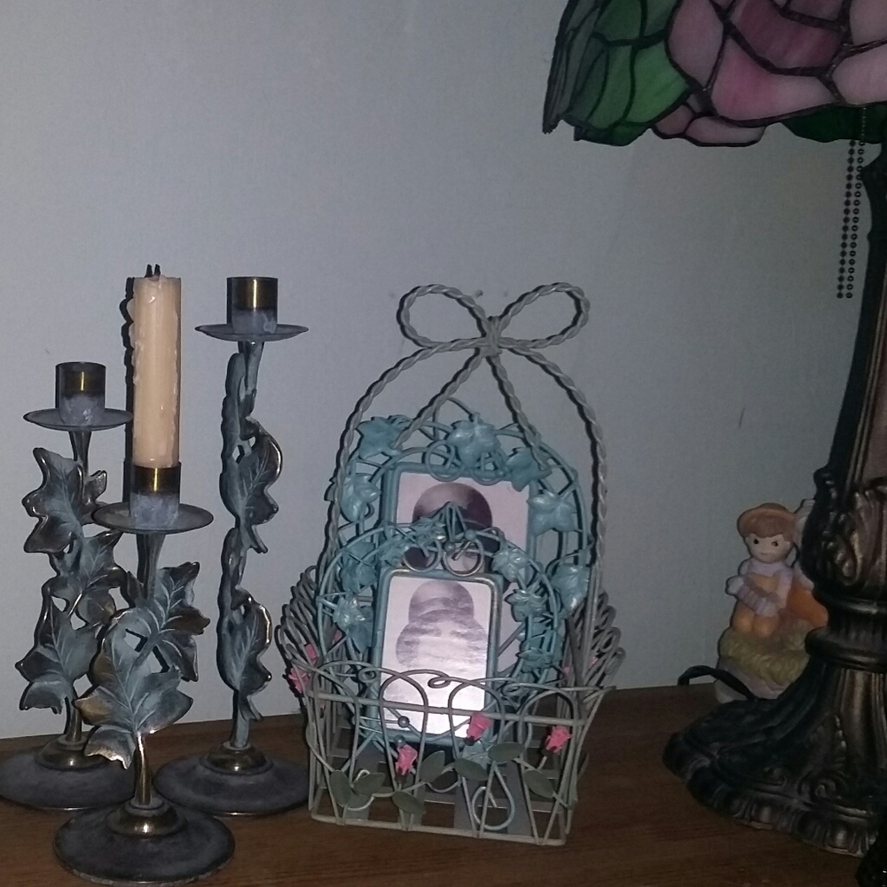Set a 6 metal ivy candle holders picture frames ba